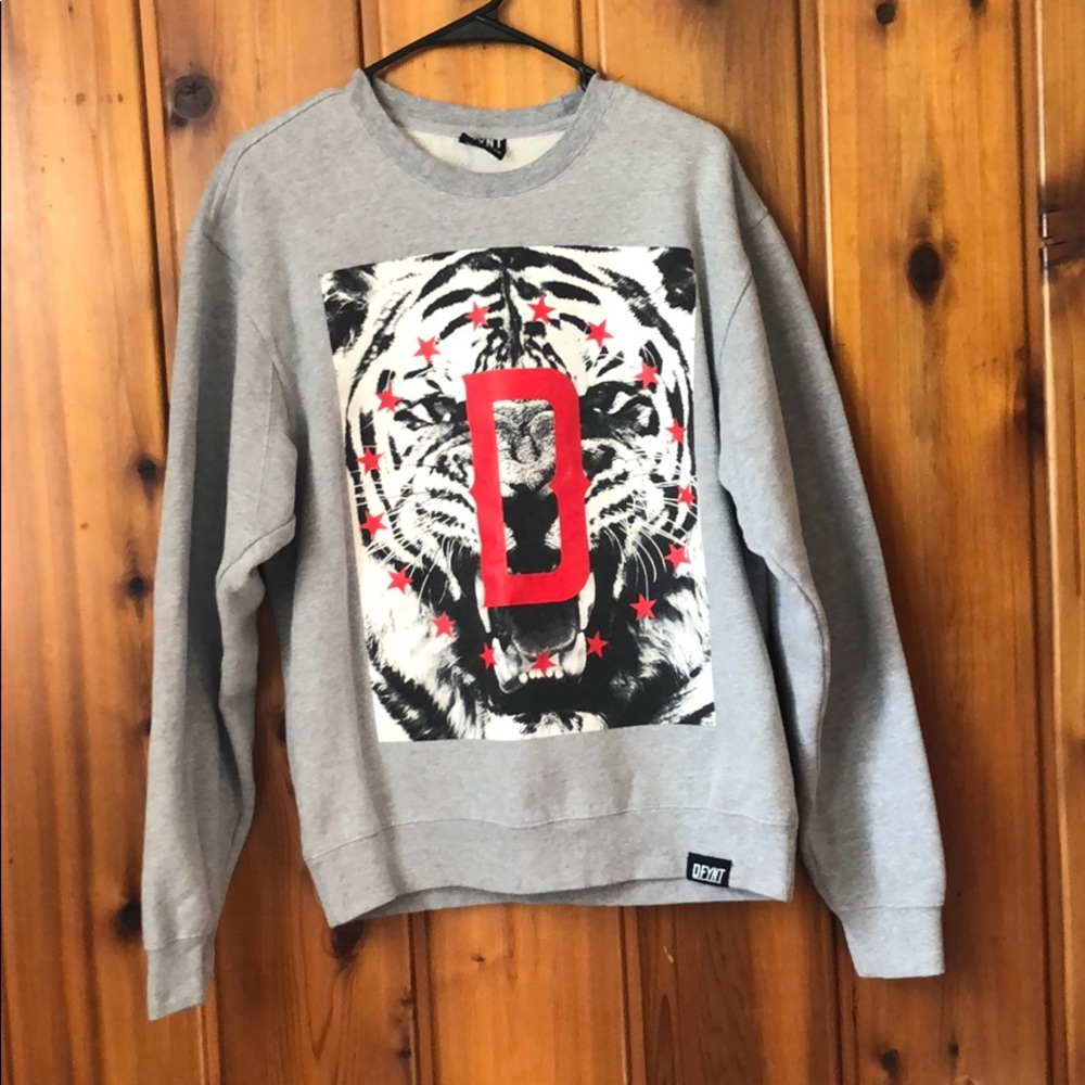 DFYNT sweater